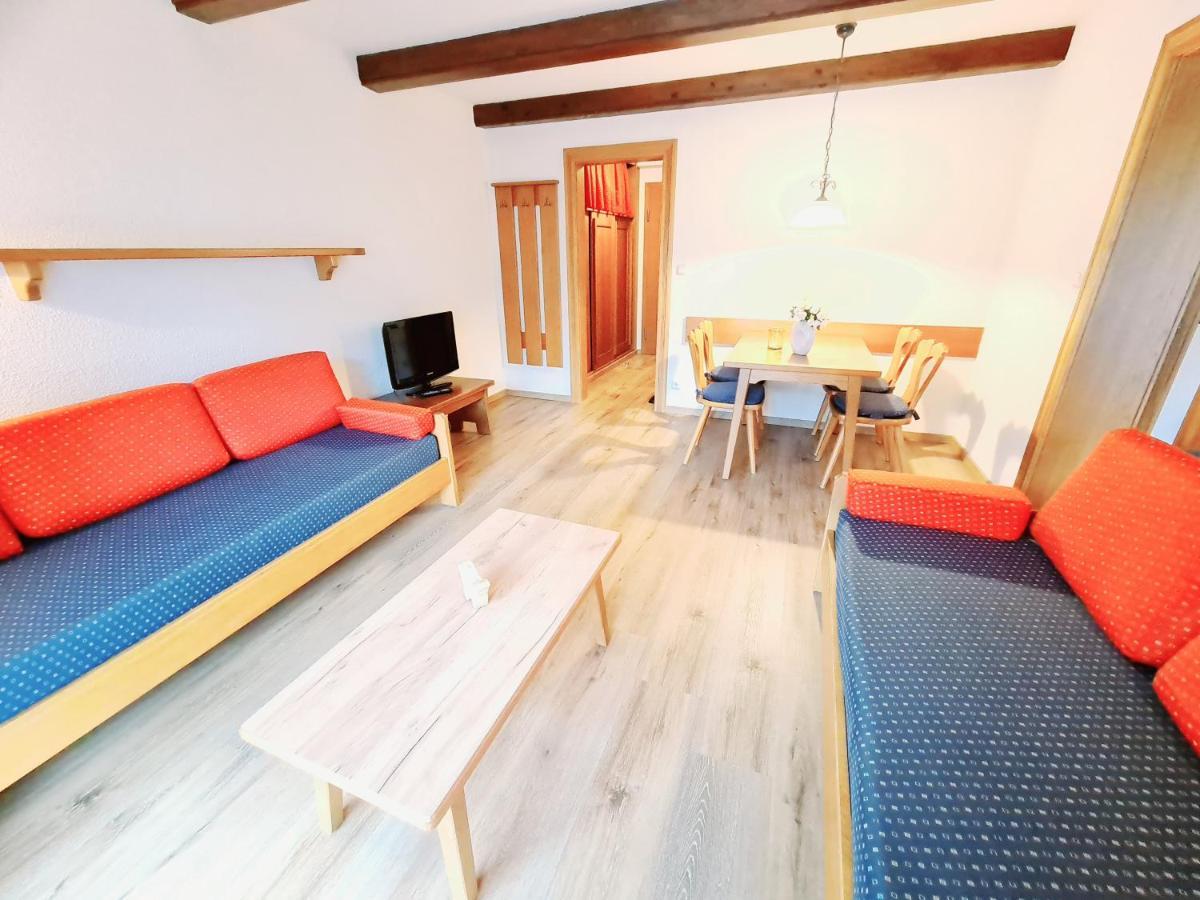 Alpenlandhof Apartamento Bad Kleinkirchheim Exterior foto