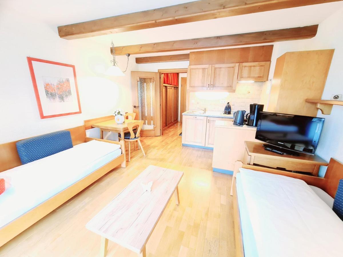 Alpenlandhof Apartamento Bad Kleinkirchheim Exterior foto