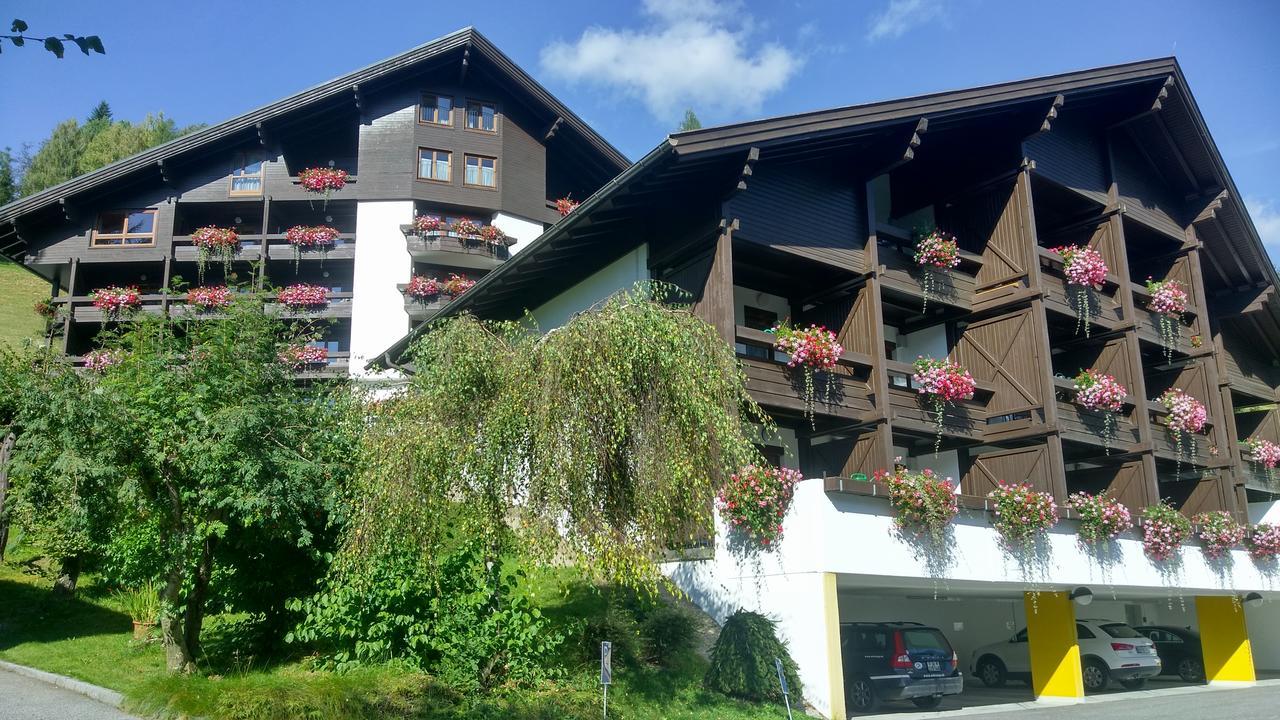 Alpenlandhof Apartamento Bad Kleinkirchheim Exterior foto