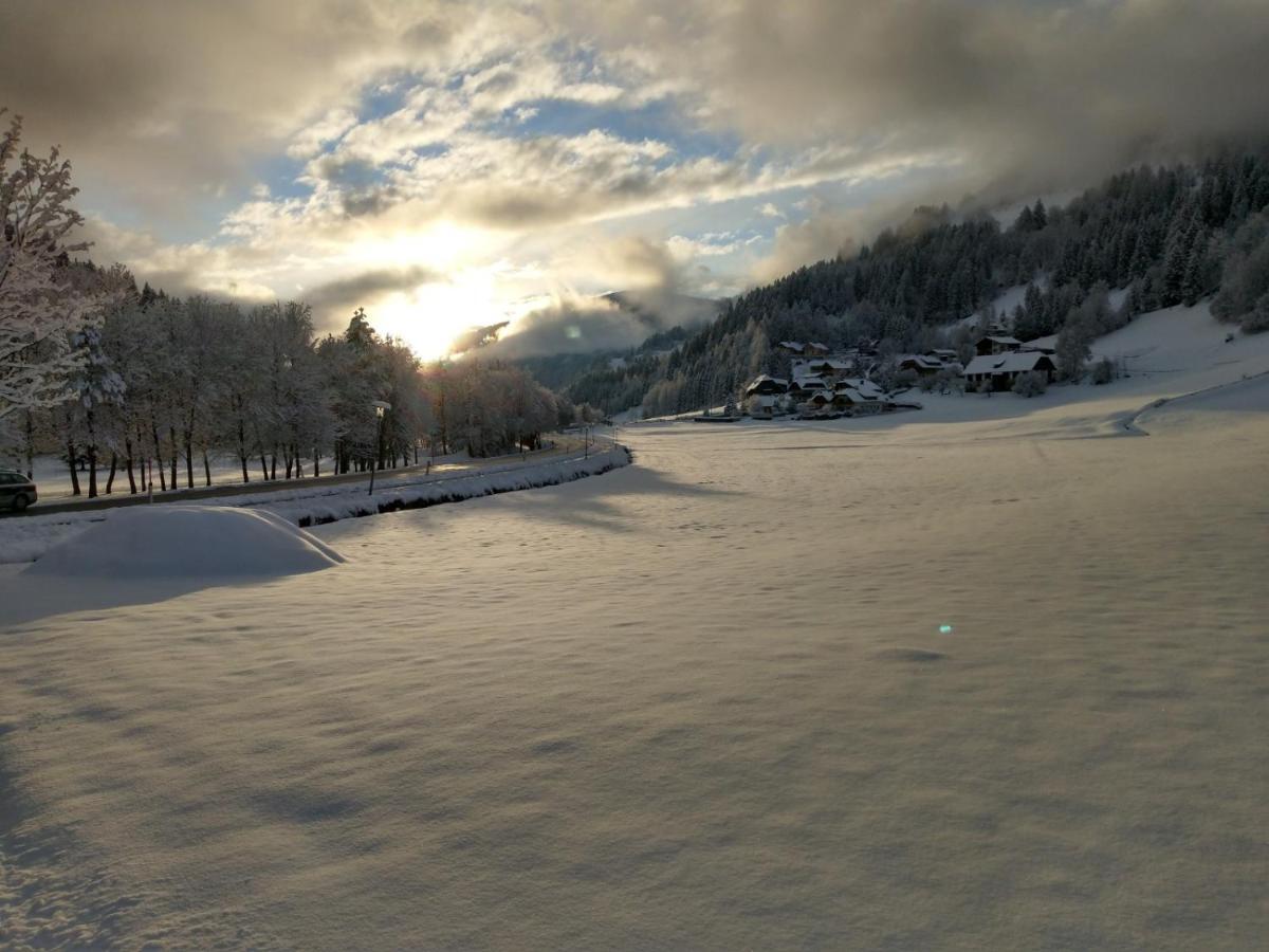 Alpenlandhof Apartamento Bad Kleinkirchheim Exterior foto